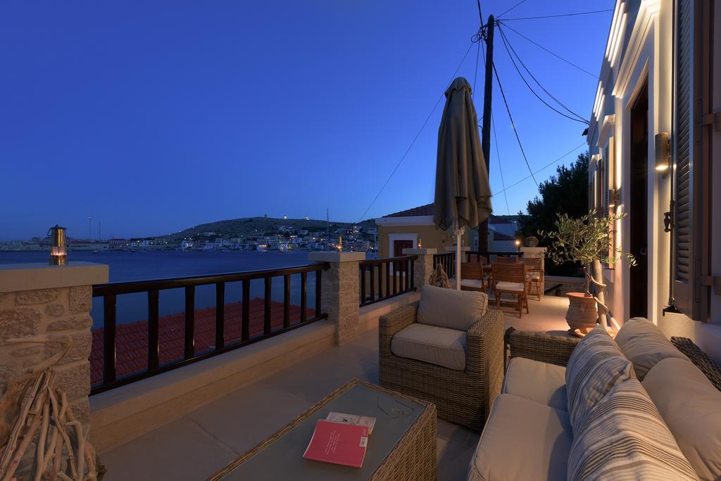 Chalki Town Admiral'S Houseヴィラ エクステリア 写真